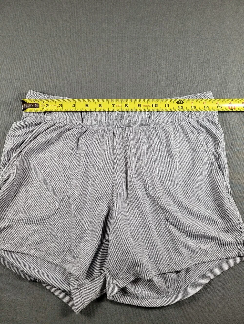 Nike Dri-FIT Gray Athletic Running Training Shorts Women's Small 5
